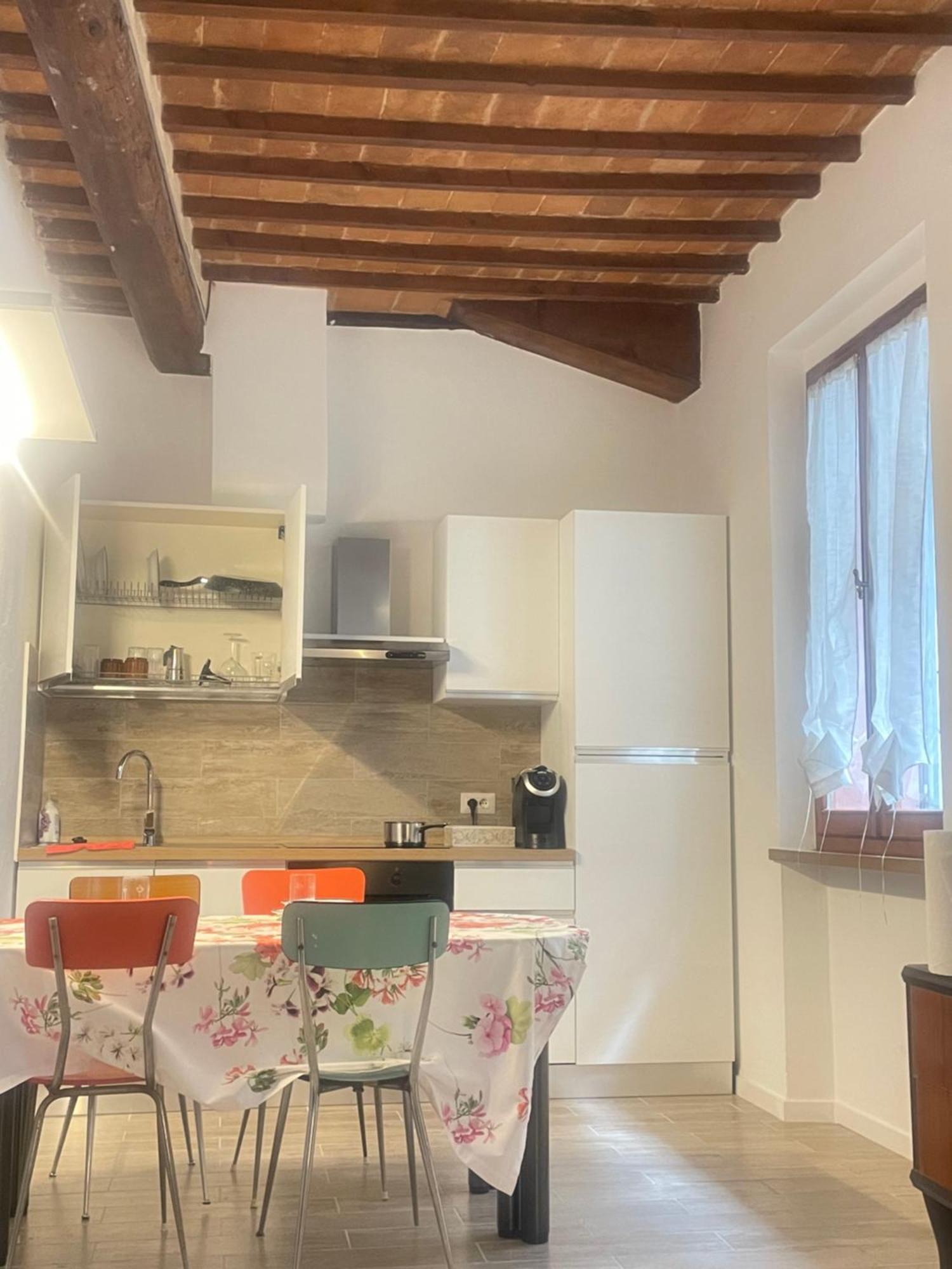 Guesthouse Da Idolina Dal 1946 Montalcino Szoba fotó